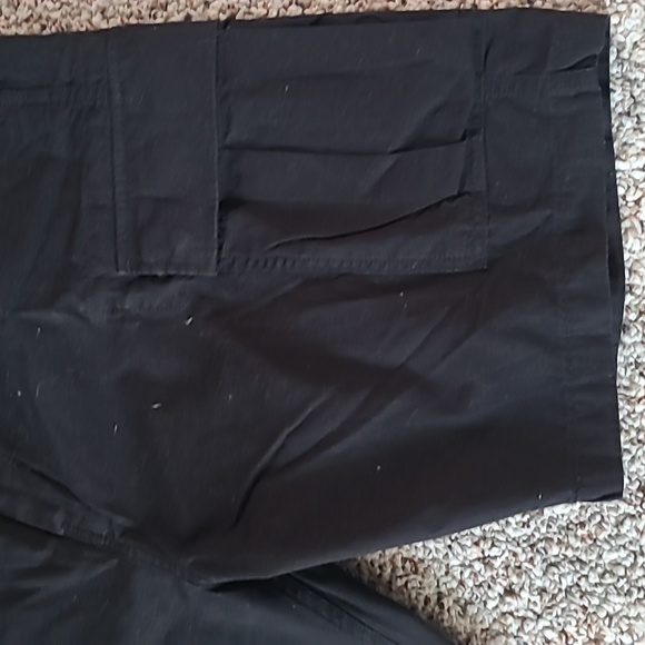 Levi shorts - Picture 2 of 4